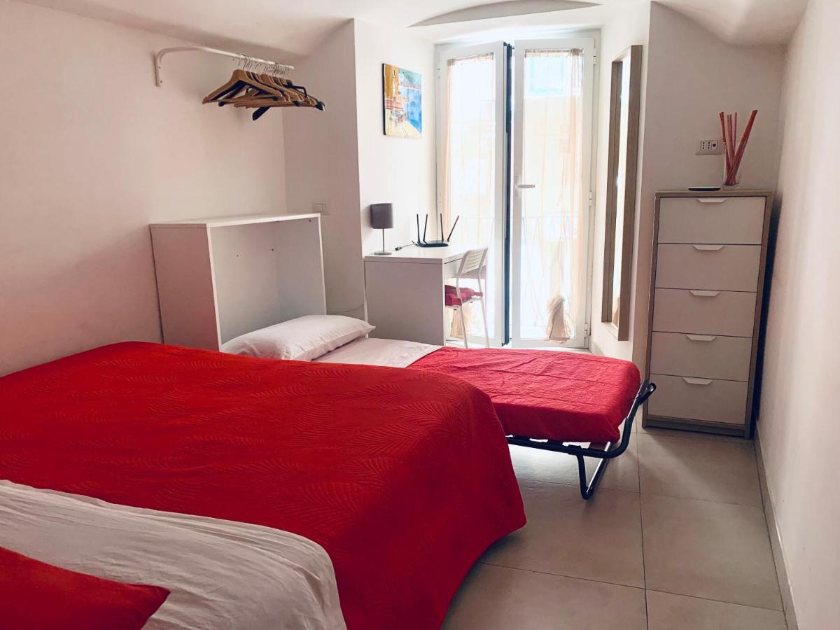 La Casetta Su Spaccanapoli Exterior foto